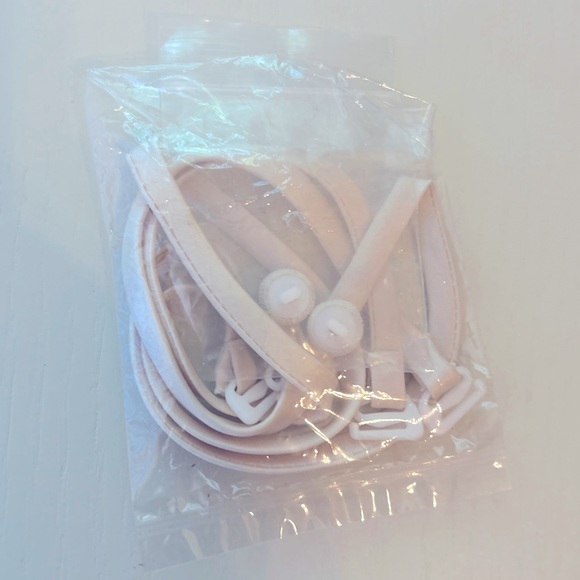 NWT Lillian West sweetheart mermaid lace size 8 wedding gown in champagne/ivory. - Picture 12 of 15